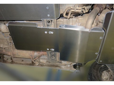 Ski de protection boîtes vitesses et transfert en aluminium de 8mm pour Mitsubishi Pajero III et IV 3.2DiD N4-Offroad