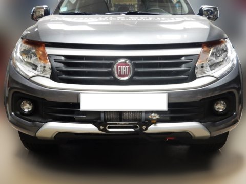 Platine de treuil intégrée au pare-chocs d'origine pour Mitsubishi L200 après 2015 & Fiat Fullback