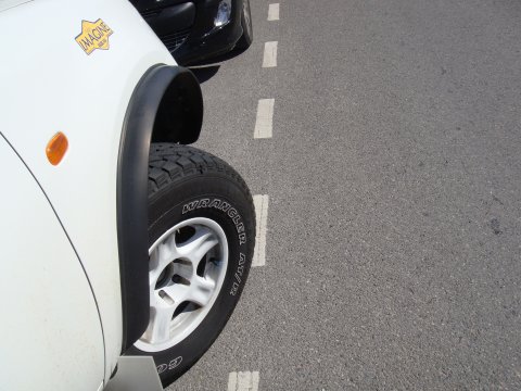 Élargisseur d'aile souple type A - Fixation dans le retour de l'aile N4-Offroad