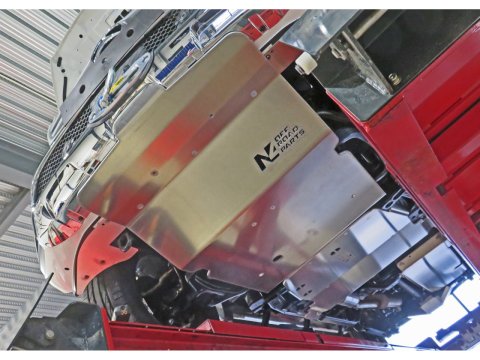 Ski de protection avant en aluminium de 8mm pour Nissan Navara D23 NP300 N4-Offroad.