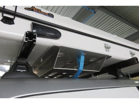 Support d'échelle sous tente James Baroud N4-Offroad