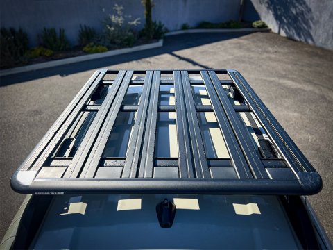 Kit galerie intégrale Pioneer 6 1500x1240mm N4-Offroad pour Dacia Duster 2024+