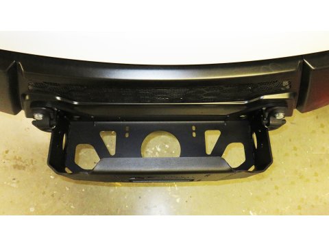 Platine de treuil pour Iveco Daily 4x4 III ph 2 - compatible treuils électriques 4-8 Tonnes N4-Offroad