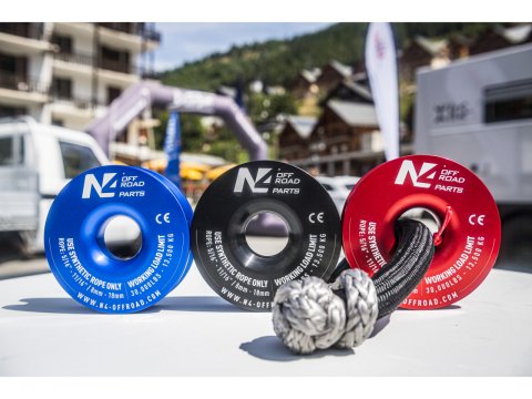 Anneau de treuillage 13.5T en aluminium anodisé noir N4-Offroad
