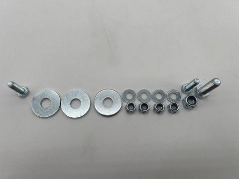 Platine support d'accessoires dans compartiment moteur côté droit pour Mercedes Sprinter W907 N4-Offroad