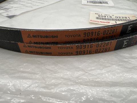 Courroie accessoire LJ70 LJ73 1985-1989 et Hilux - La paire