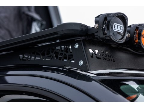 Kit fixation N4-Offroad galerie ARB Baserack sur Mercedes Vito W447