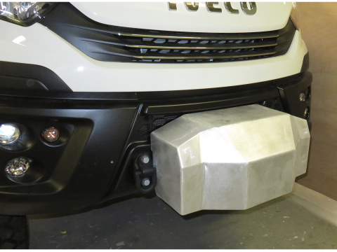 Capot de protection de la platine de treuil N4-KMT029 Daily 4x4 - Conforme R61 Capot de protection de la platine de treuil N4-KMT029 Daily 4x4 - Conforme R61