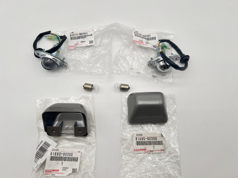 Kit comprenant éclairage de plaque x2 + cabochon x2 + ampoules x2 en 12v et 24v origine constructeur N4-Offroad