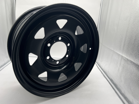 Jante acier Triangular noire 7x17 6x139.7 ET20 CB106.1 pour Toyota Land Cruiser Hilux N4-Offroad