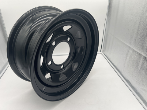 Jante acier Triangular noire 7x16 5x165.1 ET11 CB125 Land Rover
